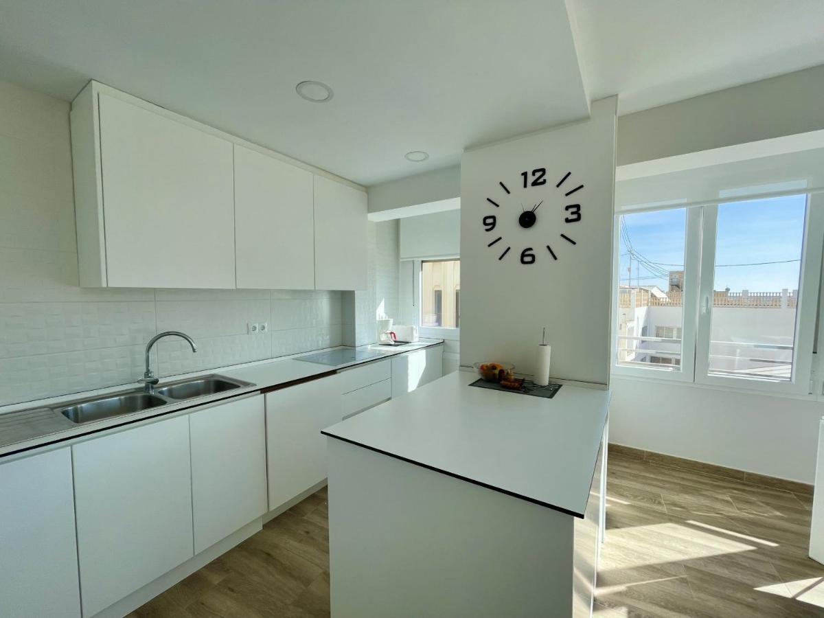 Luxury Center Apartment Бенидорм Экстерьер фото